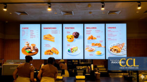 Systembase implementa solución de cartelería digital para reconocida cadena de restaurantes