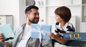 Empresas asociadas a la CCL ofrecen opciones de regalo para engreír a papá